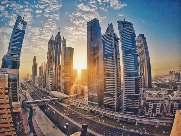 مميزات التأمين الصحي في دبي والإمارات